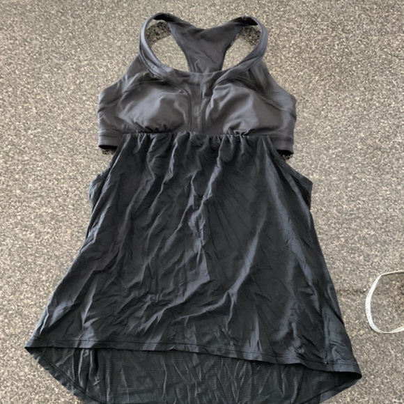 Lululemon Tank Top, Size 8, Black - Picture 4 of 6